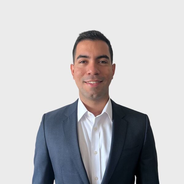 Portrait of Carlos Moreno