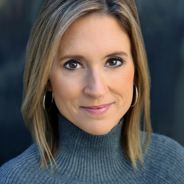 Portrait of Janelle Gabay